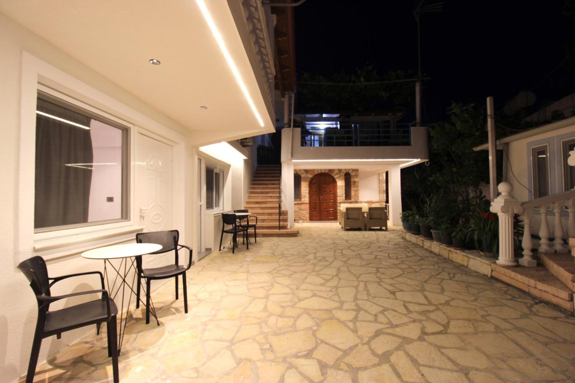 Melina'S Seaside Retreat Aparthotel Ksamil Exterior photo