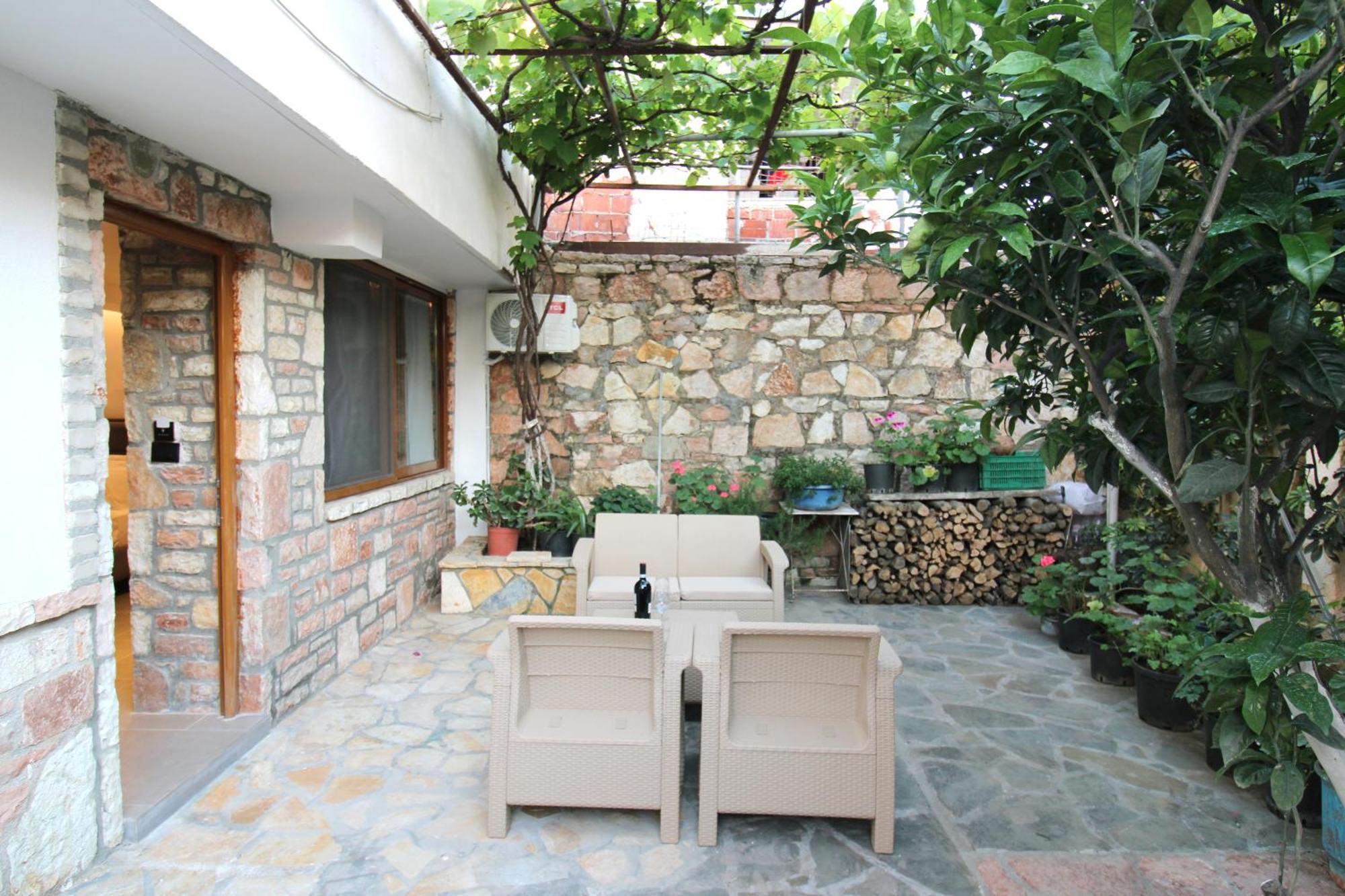 Melina'S Seaside Retreat Aparthotel Ksamil Exterior photo