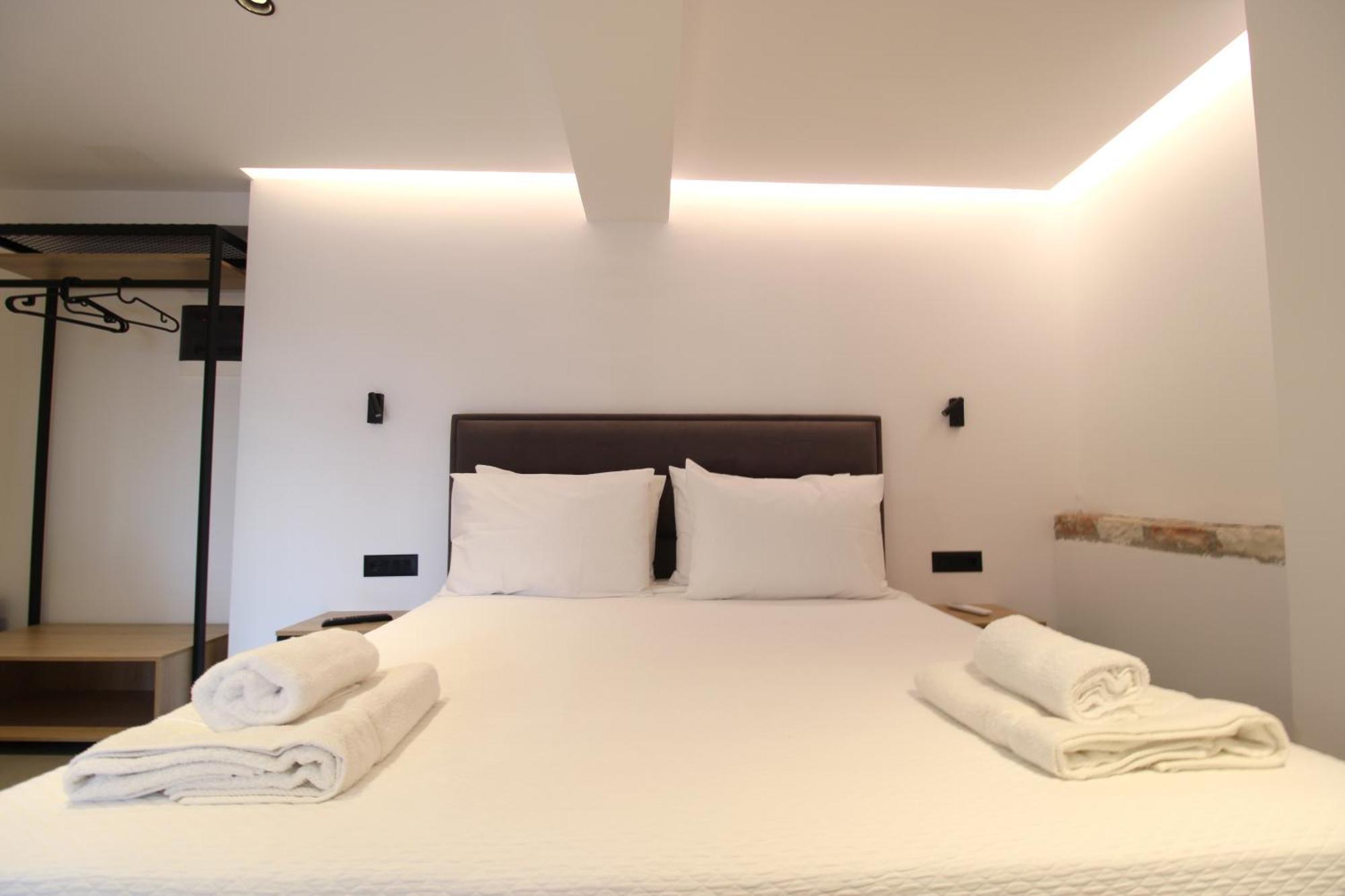 Melina'S Seaside Retreat Aparthotel Ksamil Exterior photo